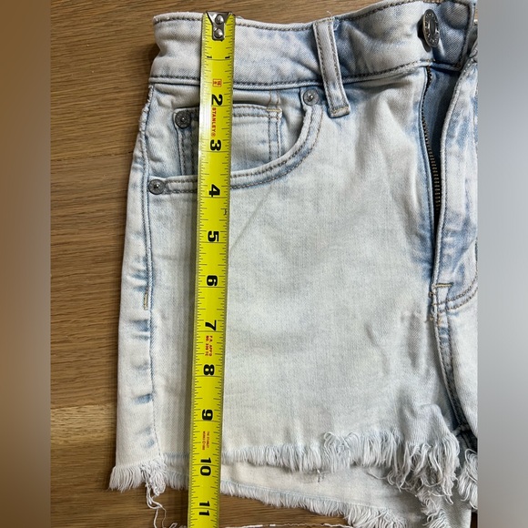 American Eagle Next Level Shorts - Light Wash - Picture 7 of 8